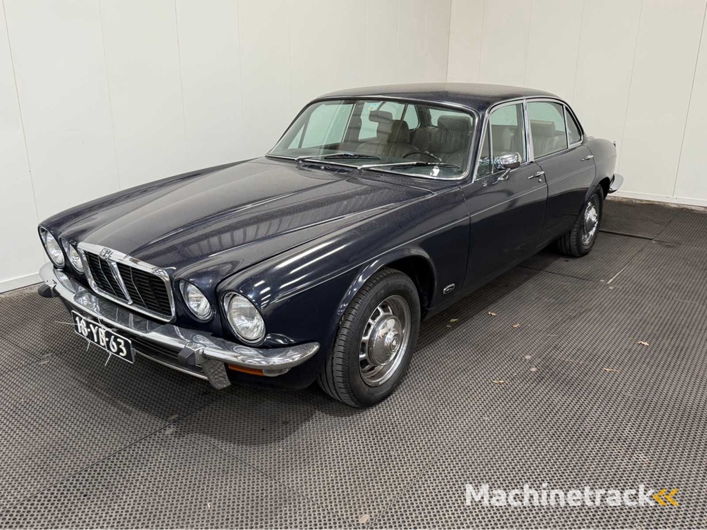 Jaguar - XJ 6 - 4.2 L series 2 automatic - longdoor - Oldtimer - 1977