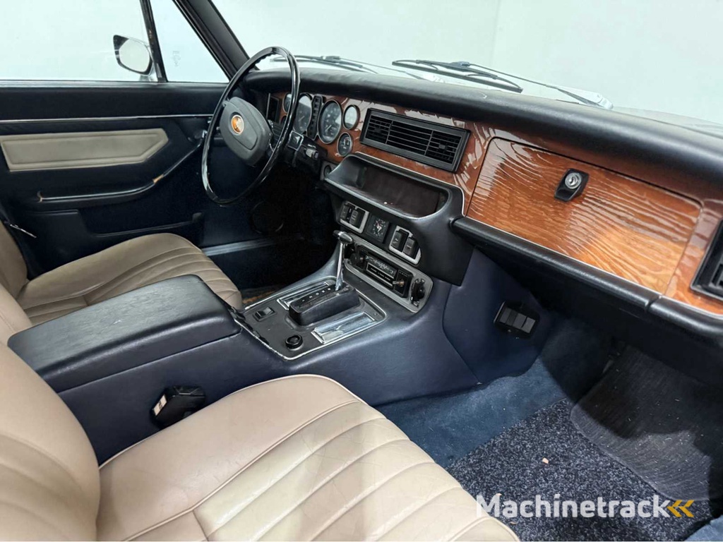 Jaguar - XJ 6 - 4.2 L series 2 automatic - longdoor - Oldtimer - 1977