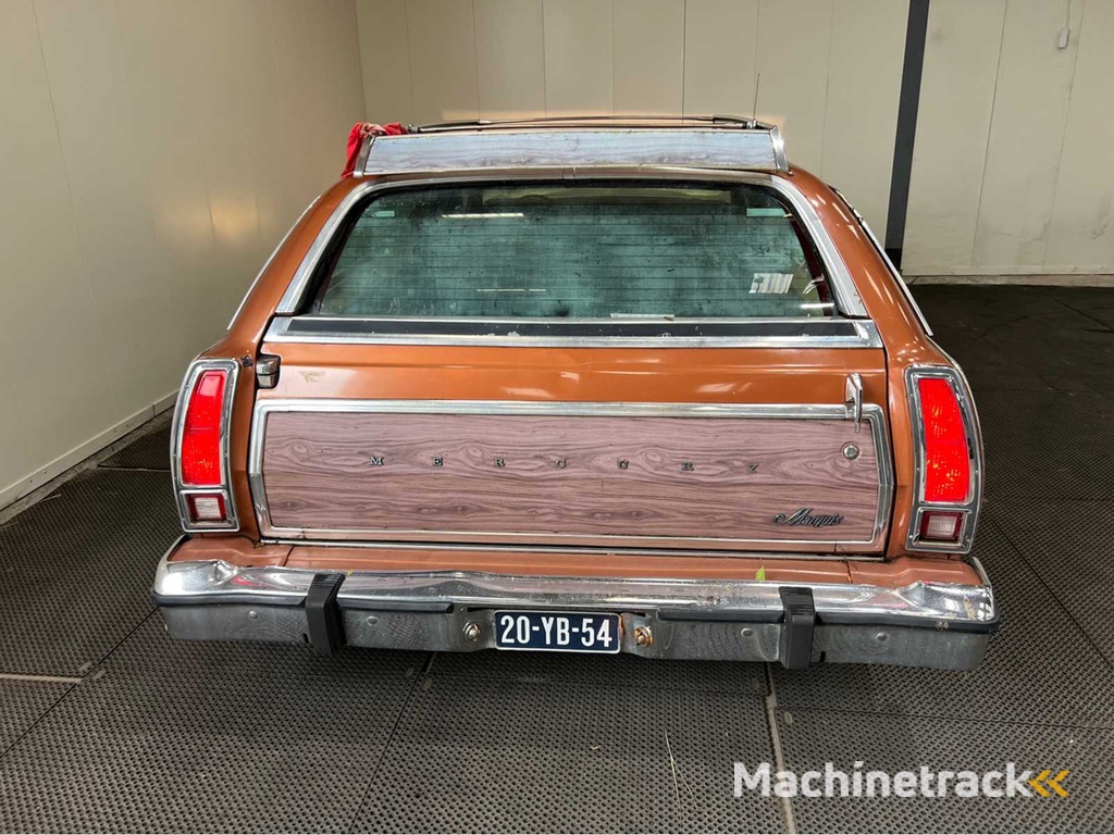 Mercury - Marquis colony park - Oldtimer - 1977