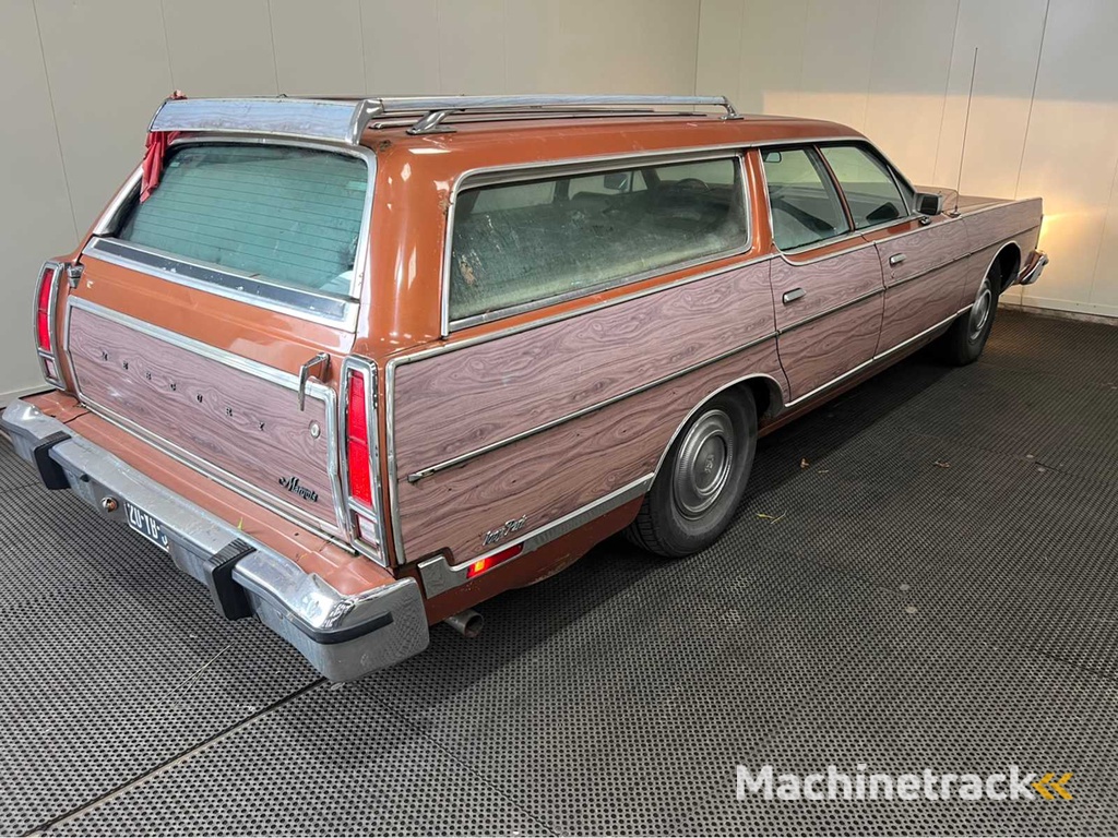 Mercury - Marquis colony park - Oldtimer - 1977