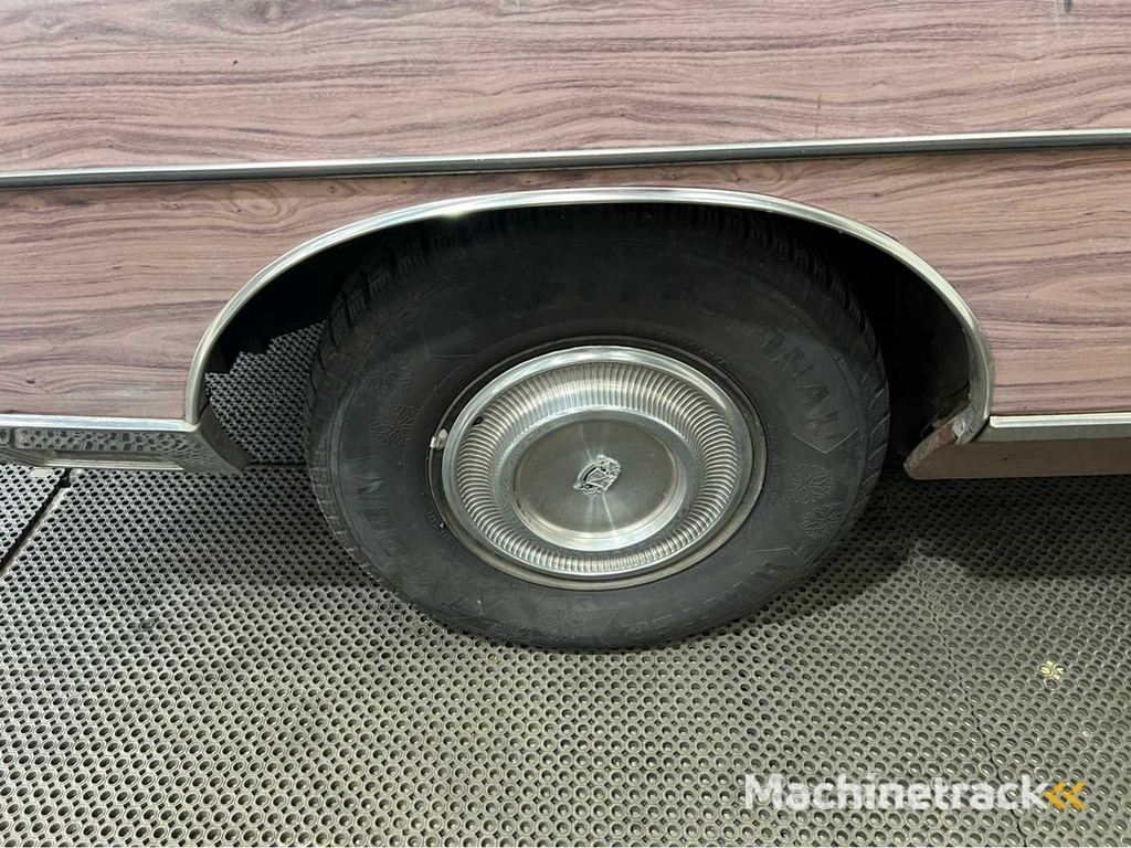 Mercury - Marquis colony park - Oldtimer - 1977