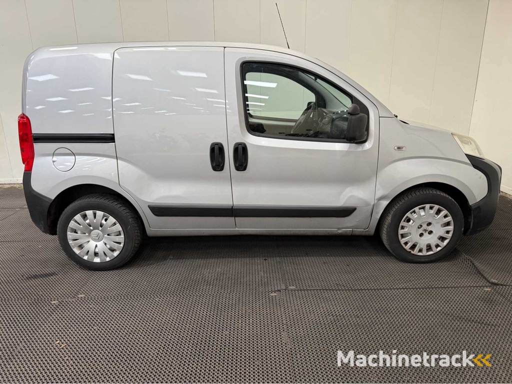 Peugeot - Bipper - Nutzfahrzeug - 2013