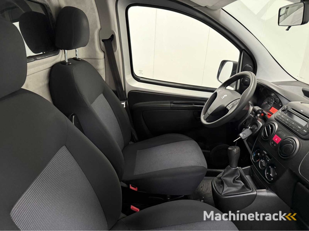 Peugeot - Bipper - Nutzfahrzeug - 2013