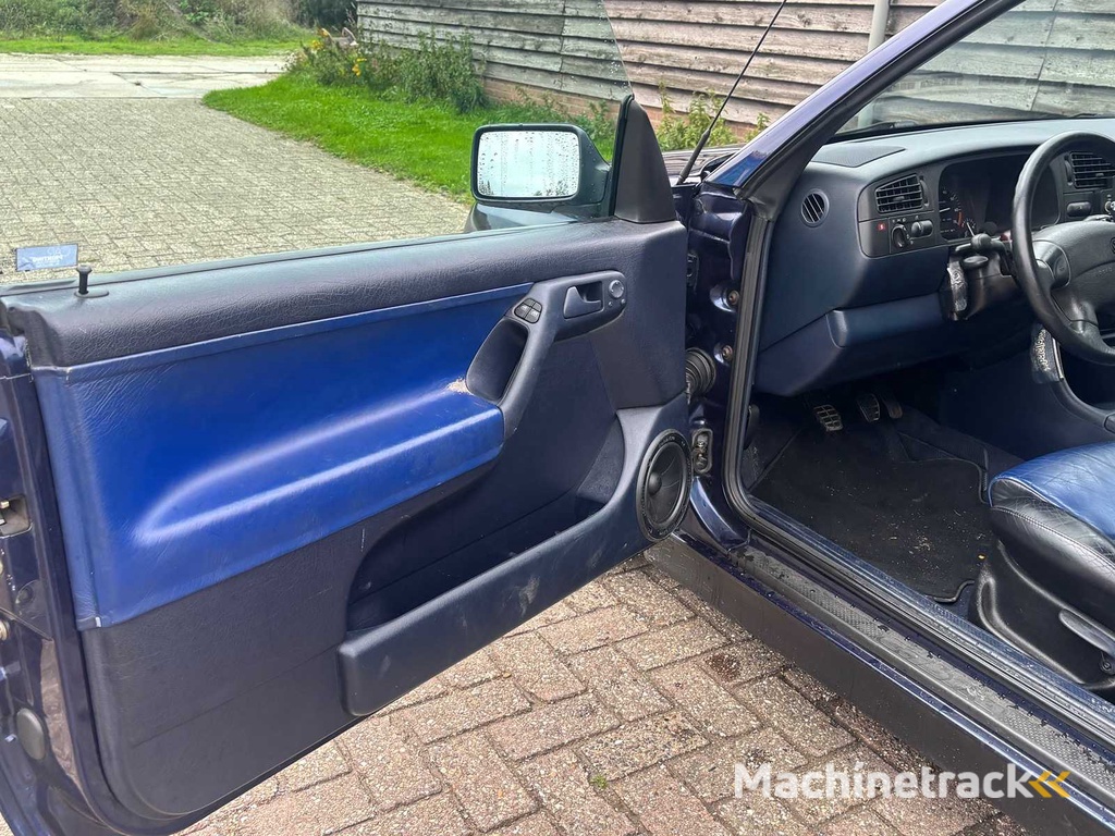 Volkswagen - Golf Cabriolet - 2.0 Avantgarde - Classic cars >15