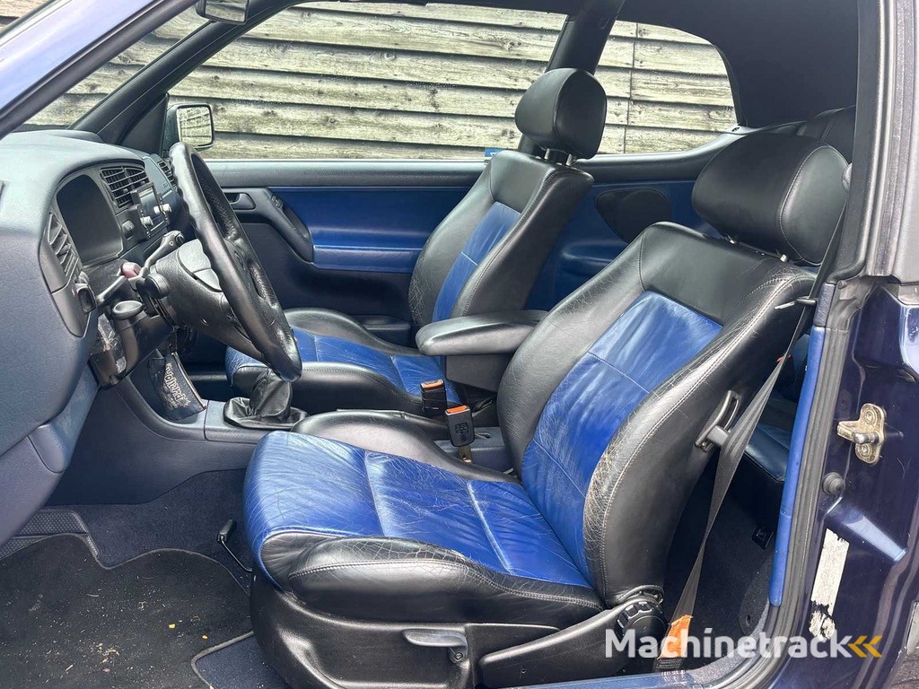 Volkswagen - Golf Cabriolet - 2.0 Avantgarde - Classic cars >15