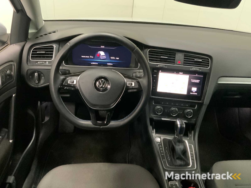 Volkswagen - E-Golf 5-drs - 2018 - warmtepomp