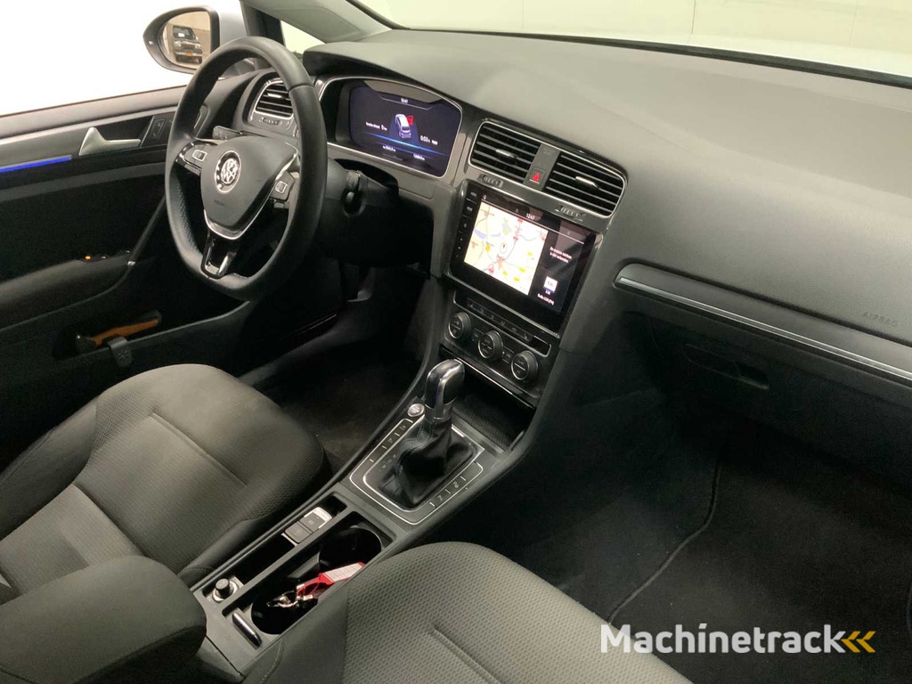 Volkswagen - E-Golf 5-drs - 2018 - warmtepomp