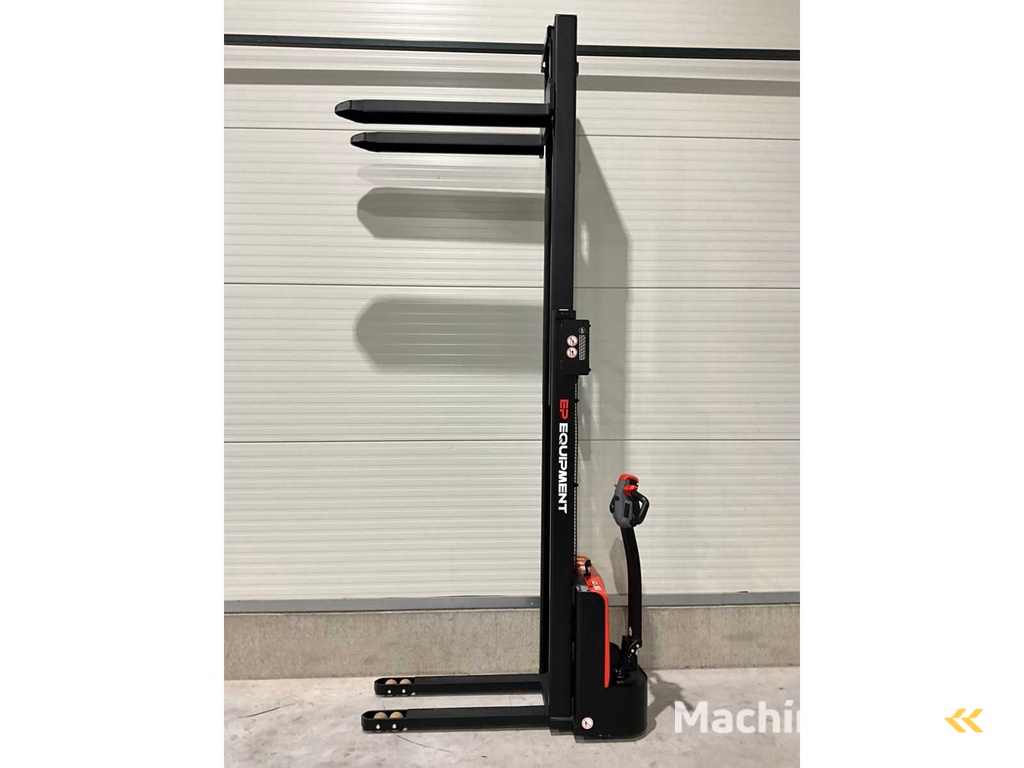 EP - 2025 - ESL 3.6 meter - Stacker