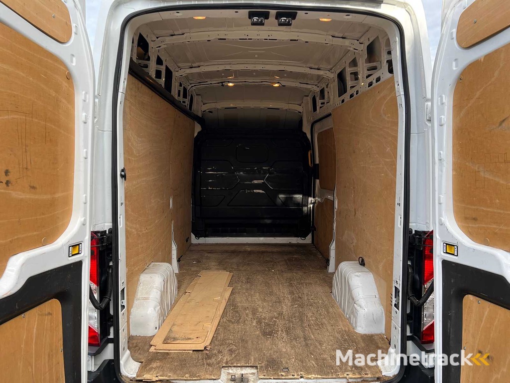 Ford Transit 310 2.0 TDCI L3H2 Ambiente, VLD-19-X