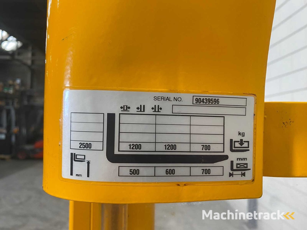 Jungheinrich - 2014 - EJC112 - Stapelaar