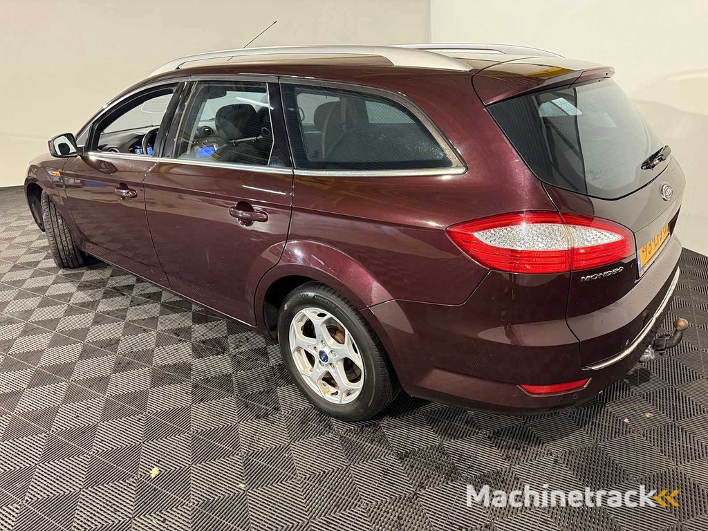 Ford Mondeo Wagon  2.0-16V Limited, 93-LFJ-8