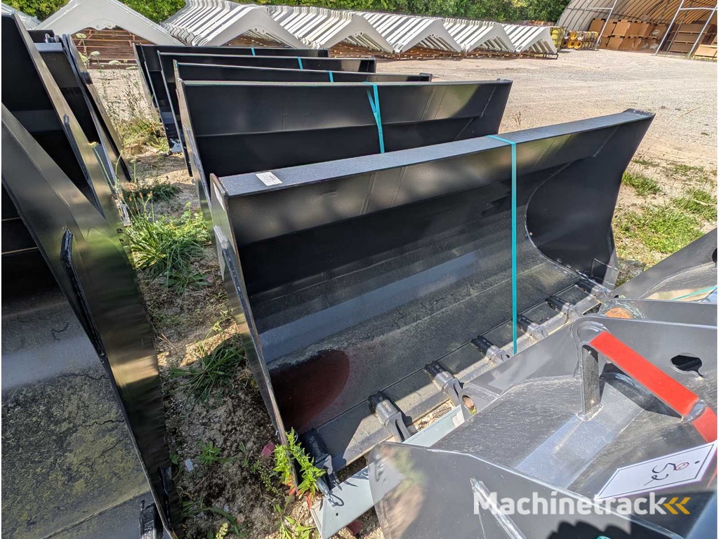 DEKPOL STEEL SP. Z.O.O.  LADESCHAUFEL MIT ZAEHNEN - AS - 1850 MM - 0.80 CBM