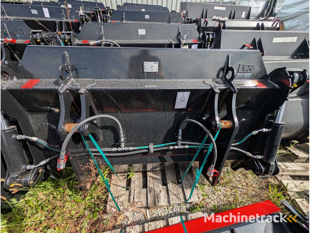 L&K  - GS V80 - 2023 - UNI-SCHAUFEL MIT ZÄHNEN- AS - 1850 MM - 0.8 CBM