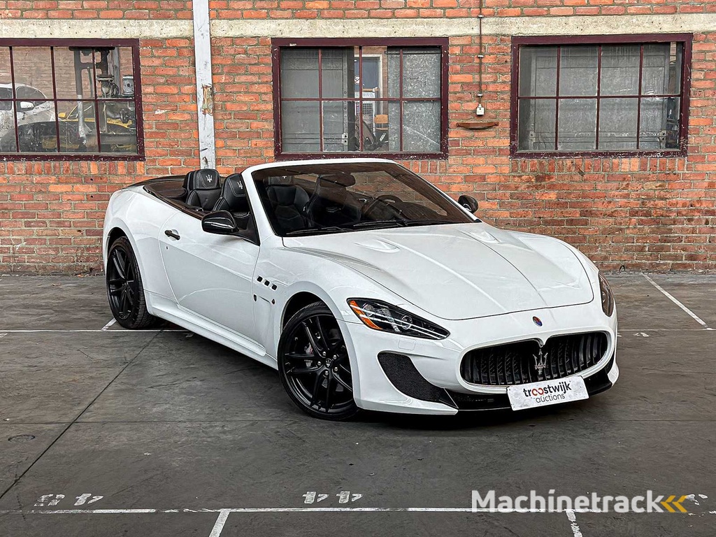 Maserati MC Stradale Gran Cabrio 4.7 V8 -MC Sportline- 460pk 2015 GranTurismo