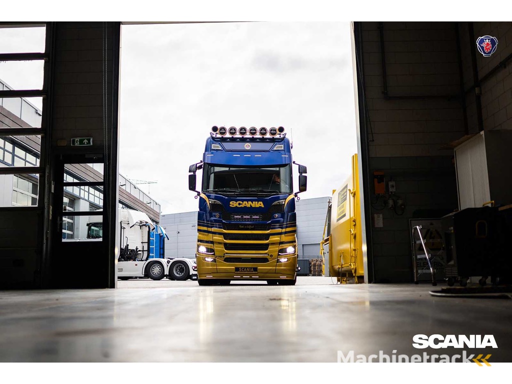 Scania 1 million Zwolle - 770S 6x2 V8 – Powered by Scania