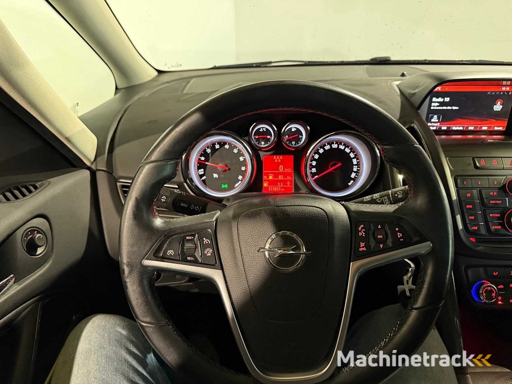 Opel Zafira Tourer 1.4 Innov. 7p, JN-628-X