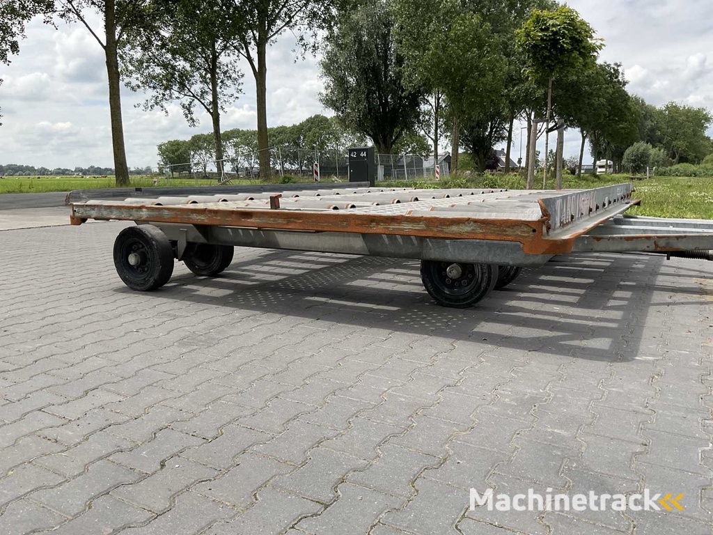 2004 TCG PD1 FR01 Roller conveyor platform trolley
