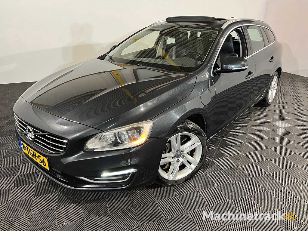 Volvo V60 2.4 D6 AWD Plug-In Summum, 8-TGH-56