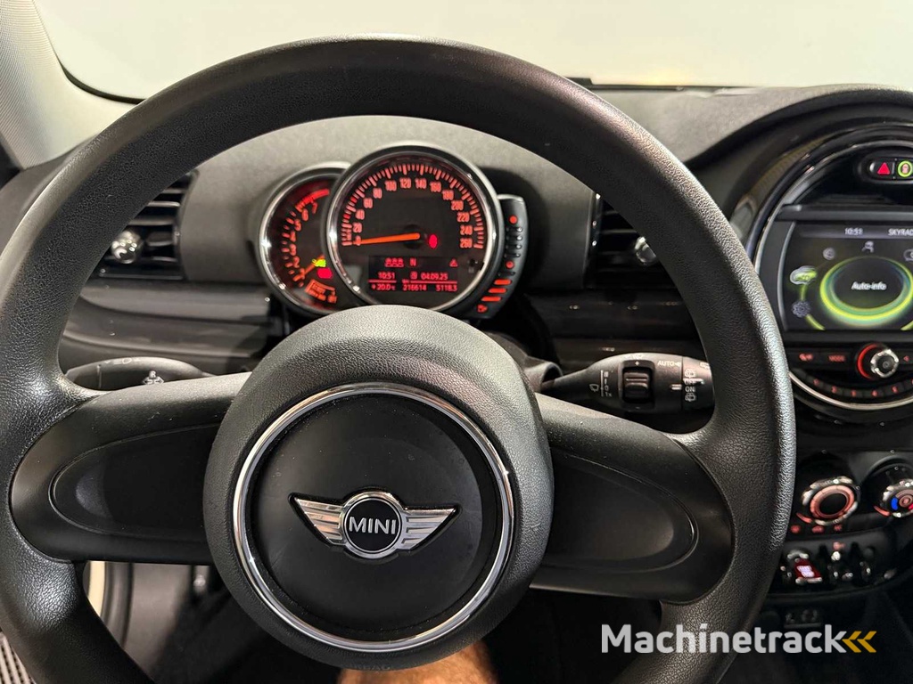 Mini Clubman 1.5 One, JZ-833-Z