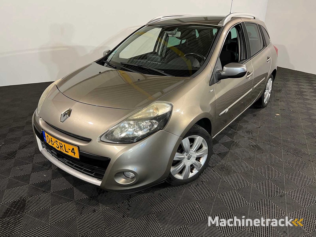 Renault Clio Estate 1.2 TCE Night & Day, 06-SRL-4