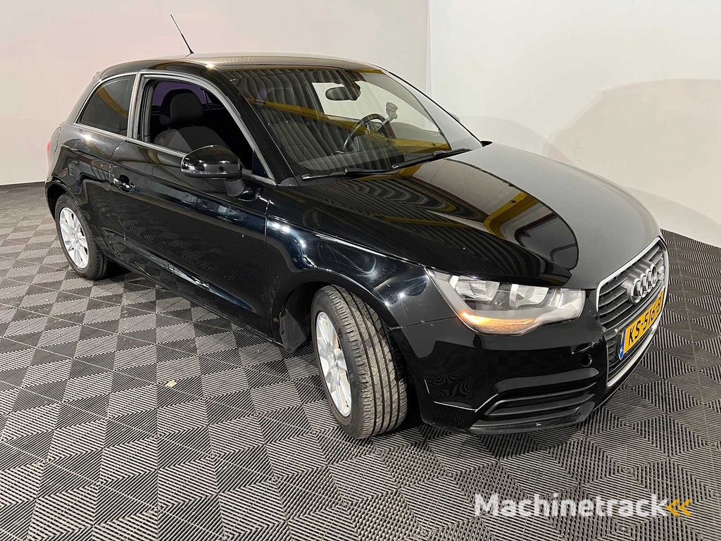 Audi A1 1.2 TFSI Ambition S-Line, KS-516-B