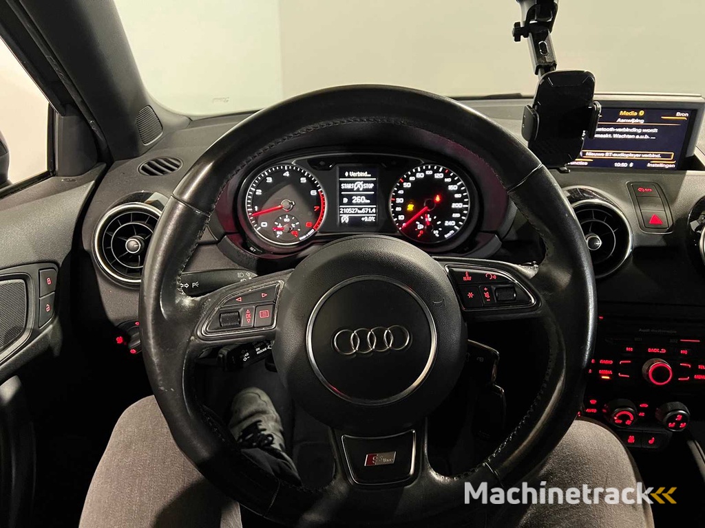 Audi A1 1.2 TFSI Ambition S-Line, KS-516-B