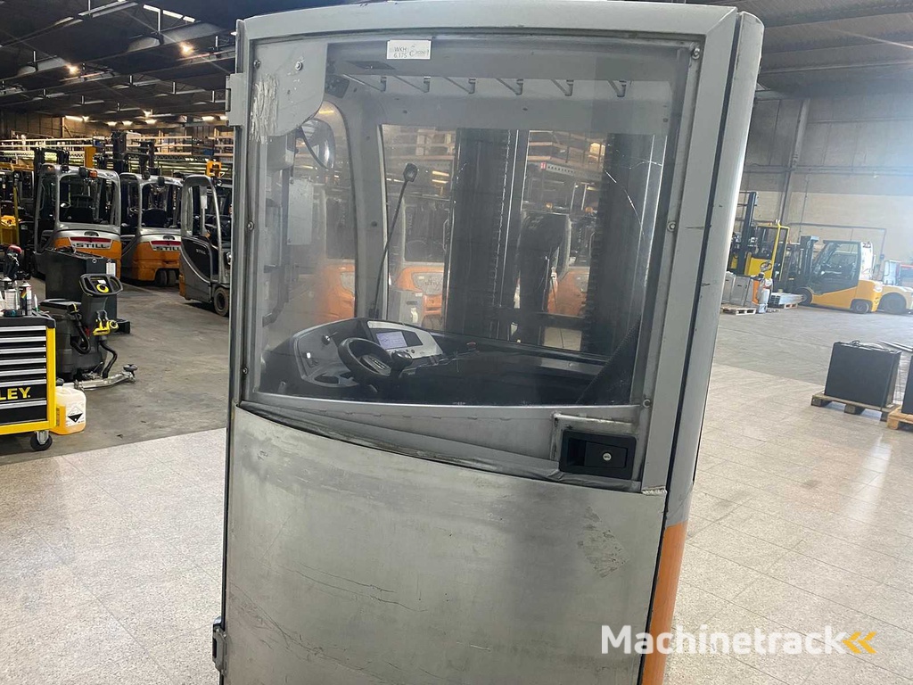 Still - 2016 - FM-X14 - Schubmaststapler