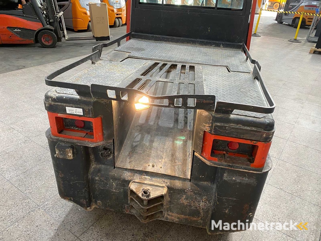 Linde - 2005 - P250 - Industriële trekker