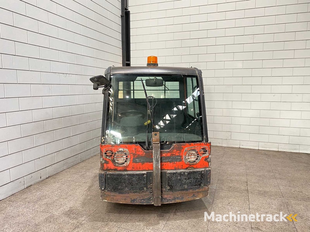 Linde - 2005 - P250 - Industriële trekker