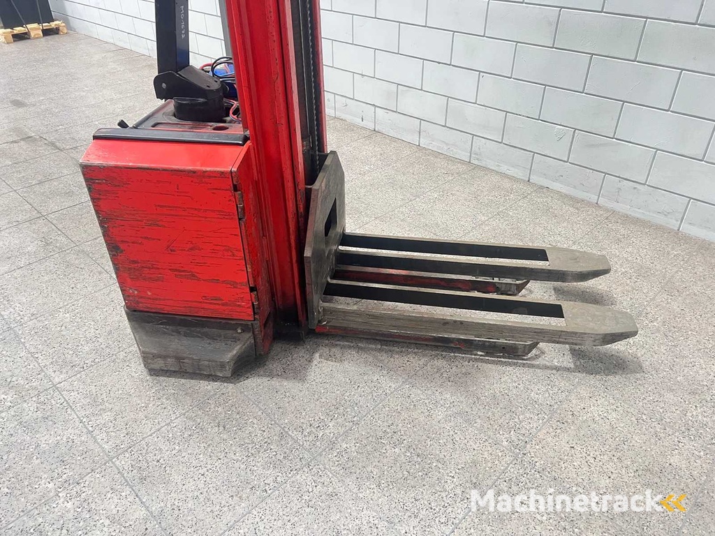 Manitou - 1995 - LOC MA.150 - Stapler