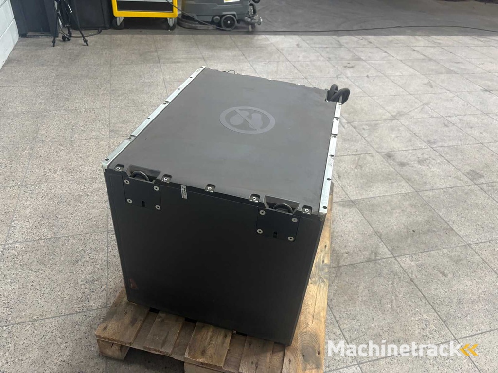 Still - 2019 - Lithium - Other material handling