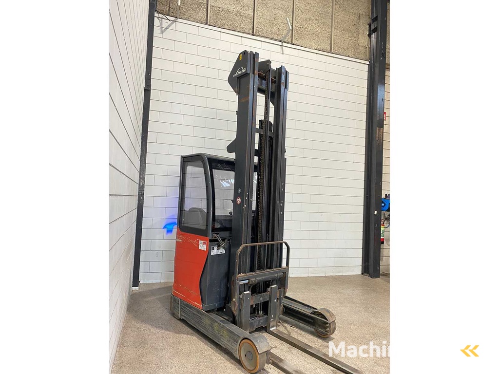 Linde - 2015 - R16 - Reach truck