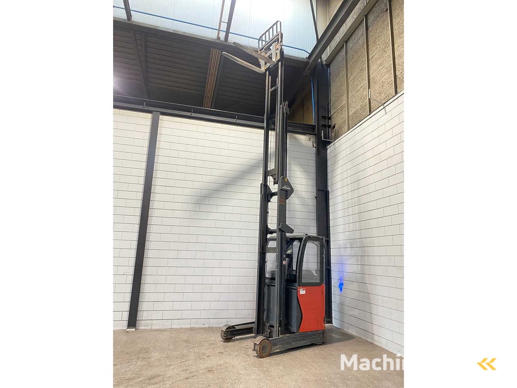 Linde - 2015 - R16 - Reach truck