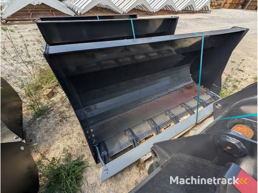 DEKPOL STEEL SP. Z.O.O.  LADESCHAUFEL MIT ZAEHNEN - AS - 1850 MM - 0.70 CBM