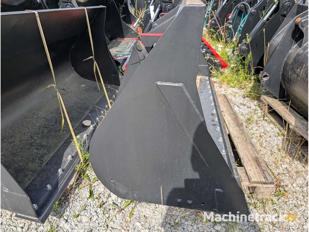 ERDSCHAUFEL MIT U-SCHAR - 1850 MM - 0,80 CBM