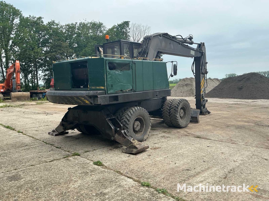 1998 Volvo EW200 Wheeled Excavator