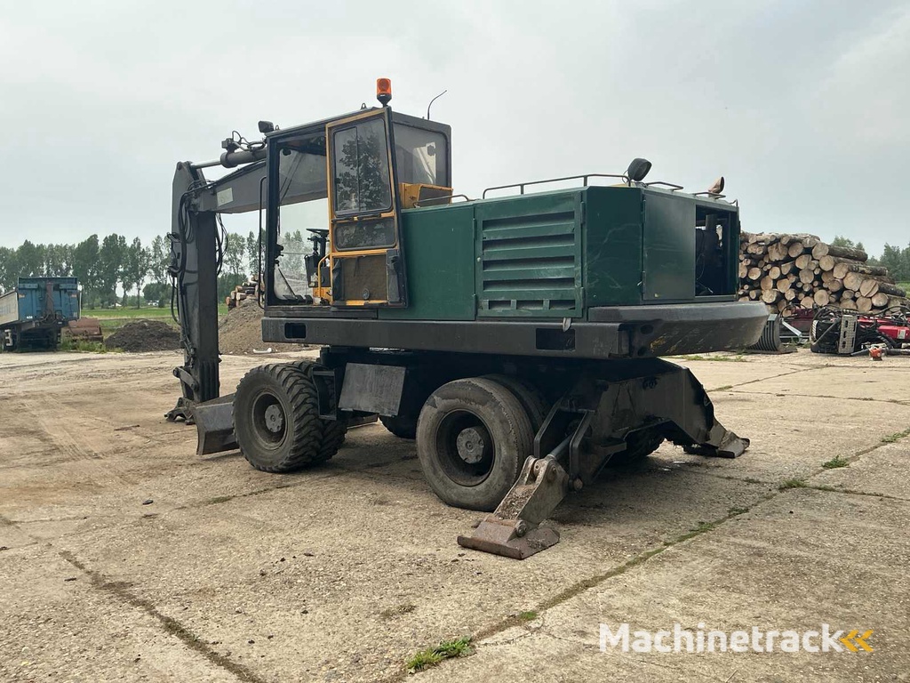 1998 Volvo EW200 Wheeled Excavator