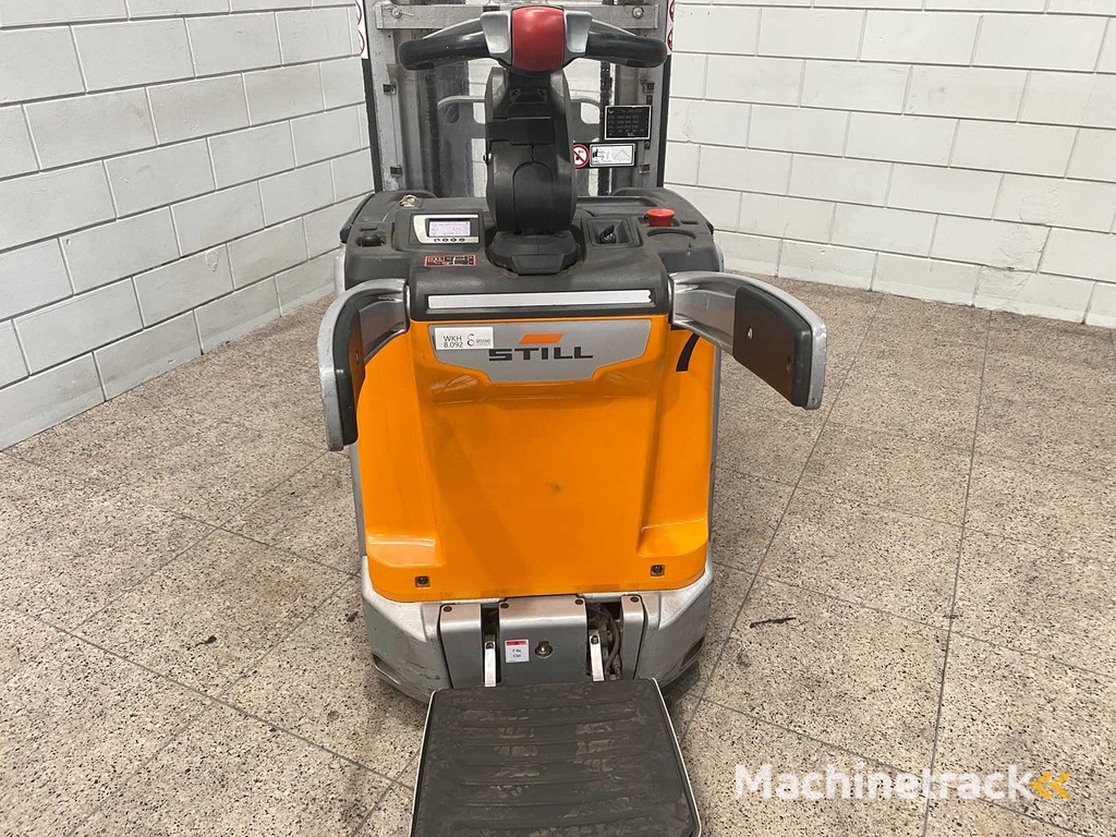 Still - 2021 - EXD-SF20 - Stacker