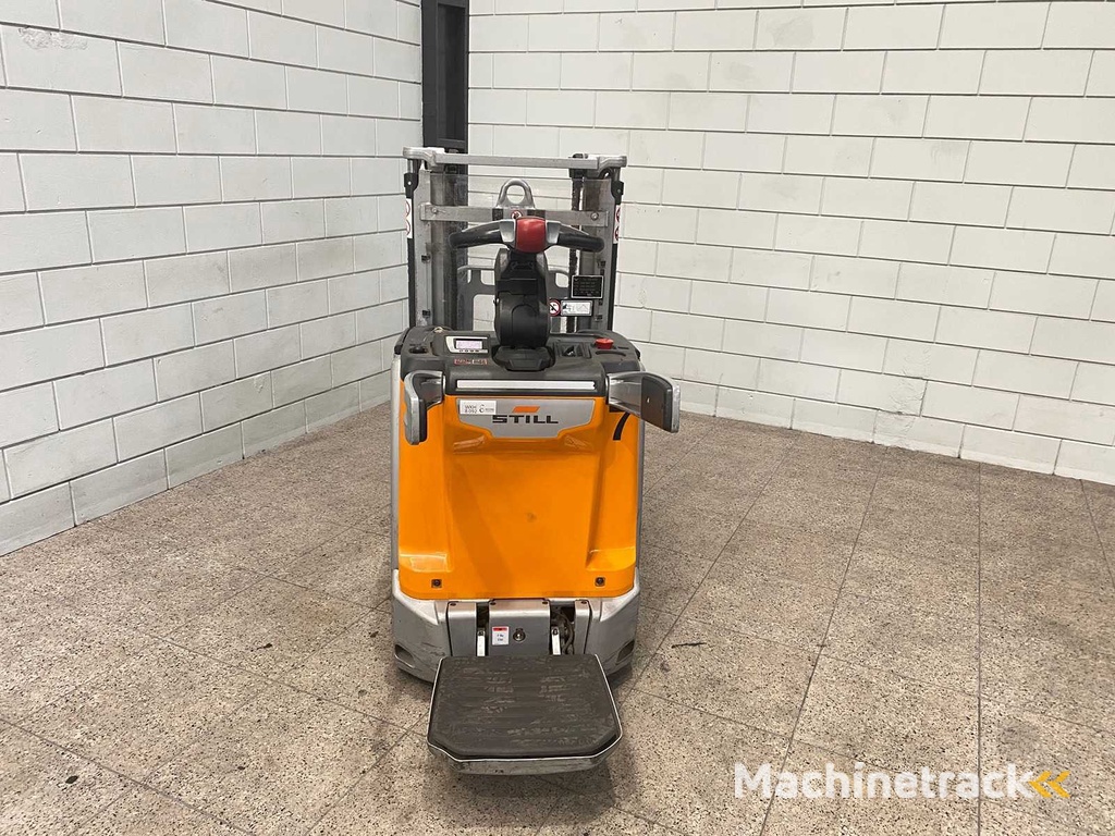 Still - 2021 - EXD-SF20 - Stacker