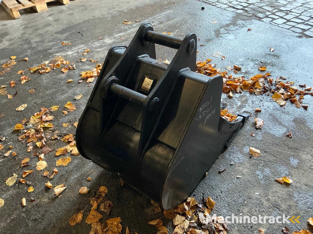 GEITH - 2021 - Bak voor Yanmar B75W B95W