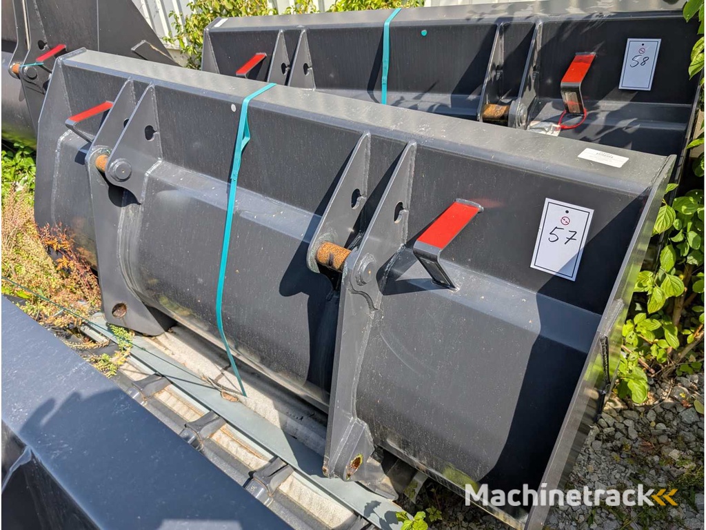 DEKPOL STEEL SP. Z.O.O.  LADESCHAUFEL MIT ZAEHNEN - AS - 1850 MM - 0.80 CBM