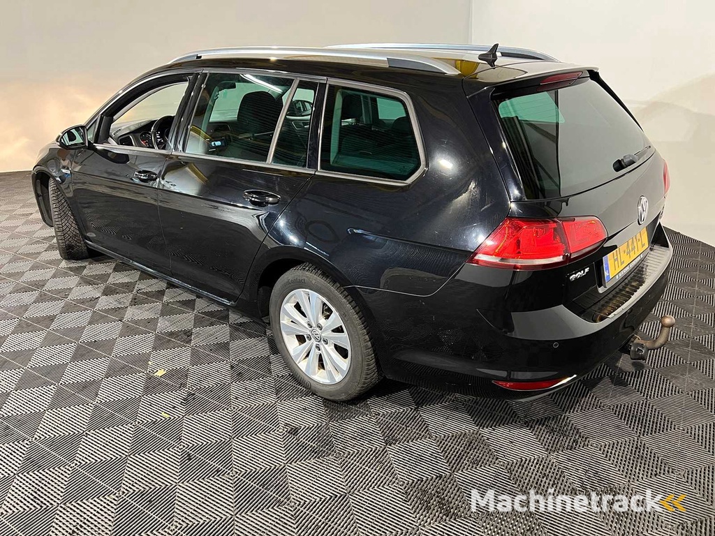 Volkswagen Golf Variant 1.0 TSI Comfortline, HL-441-L