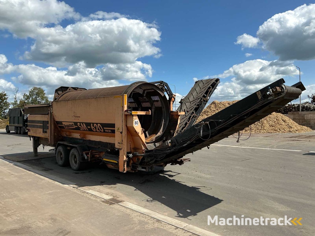 2008 Doppstadt SM-620 profi Mobile drum screening system