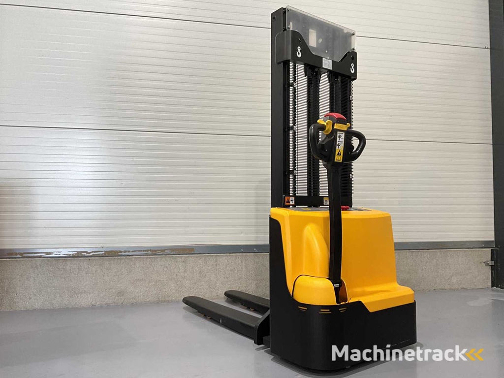 RTE - 2025 - WS15H - Stacker