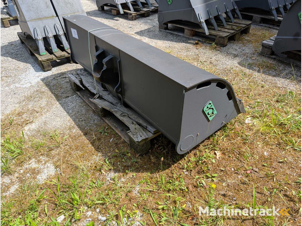 2018 - Schwenklöffel 1600mm Modul3 358 Liter