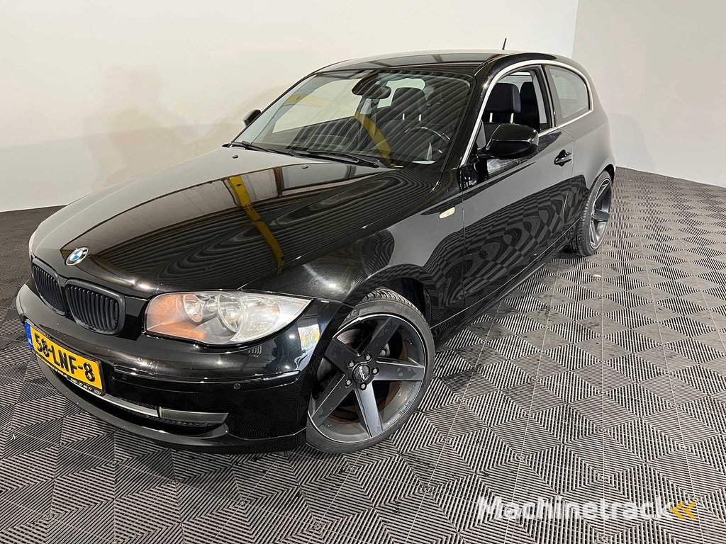 BMW 1er 116i Business Line Style, 58-LNF-8