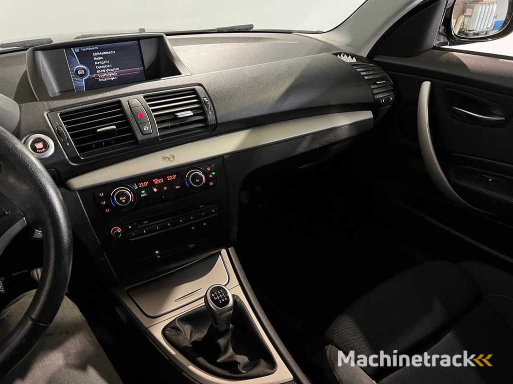 BMW 1er 116i Business Line Style, 58-LNF-8