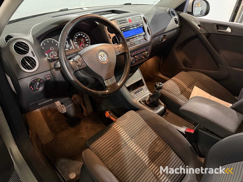 Volkswagen Tiguan 1.4 TSI Sport&amp;Style, 41-KRT-5