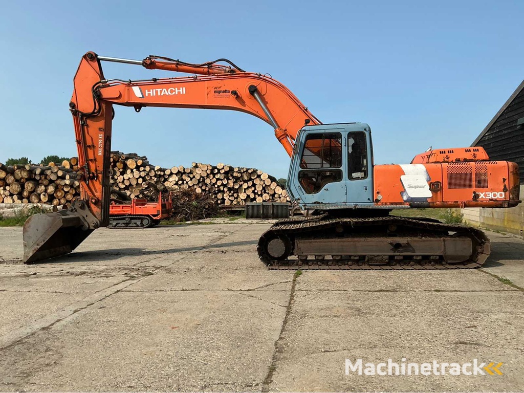 1995 Hitachi EX300-3 Raupenbagger