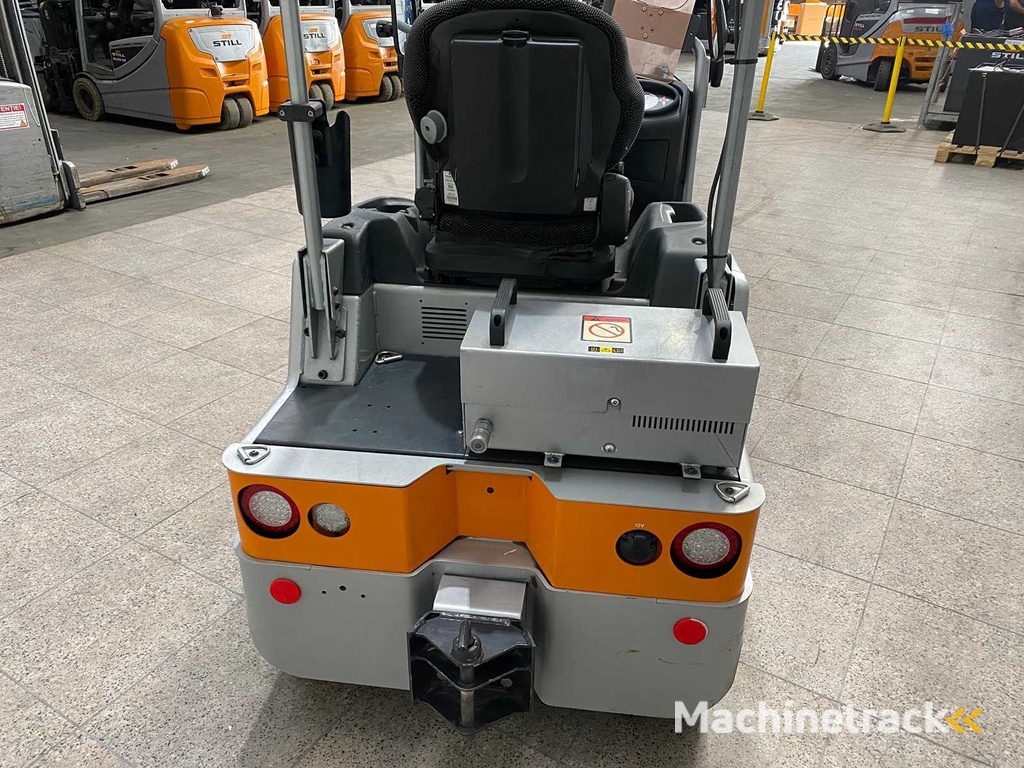 Still - 2018 - LTX70 - Industrietraktor